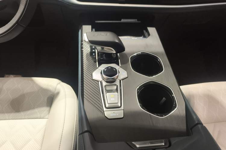 Used CHANGAN UNI-K iDD 2022 Blue Whale iDD 130km 1.5T Prestige Model Gear Lever