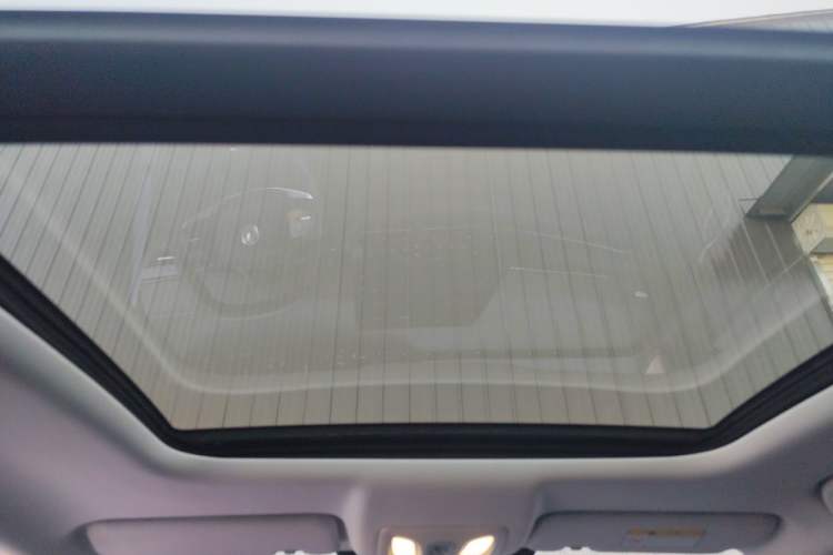 Used CHANGAN UNI-K iDD 2022 Blue Whale iDD 130km 1.5T Prestige Model Headliner