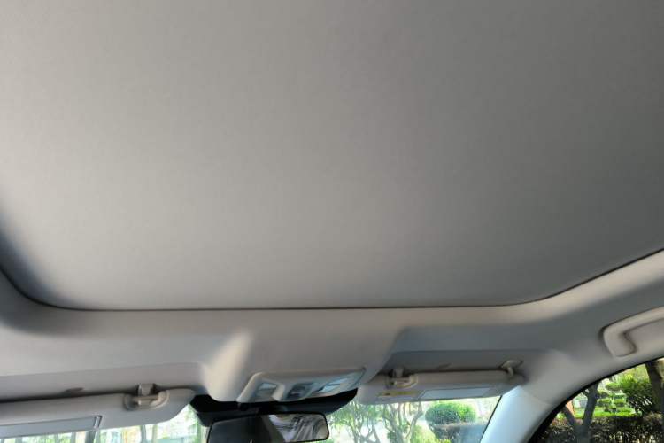 Used CHANGAN UNI-K iDD 2022 Blue Whale iDD 130km 1.5T Prestige Model Headliner