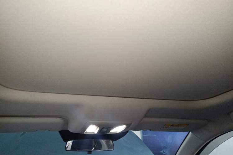 Used CHANGAN UNI-K iDD 2022 Blue Whale iDD 130km 1.5T Prestige Model Headliner