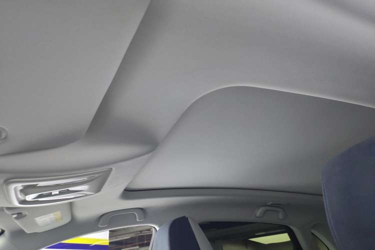 Used CHANGAN UNI-K iDD 2022 Blue Whale iDD 130km 1.5T Prestige Model Headliner