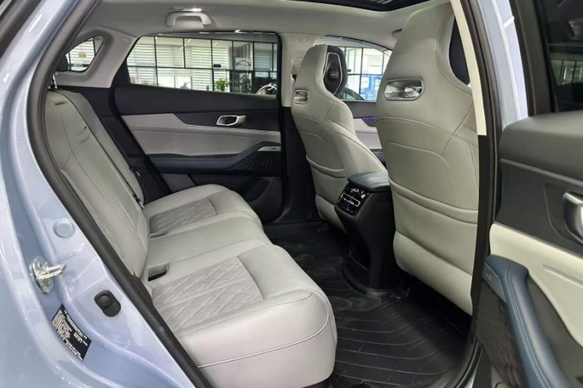 Used CHANGAN UNI-K iDD 2022 Blue Whale iDD 130km 1.5T Prestige Model Interior 3