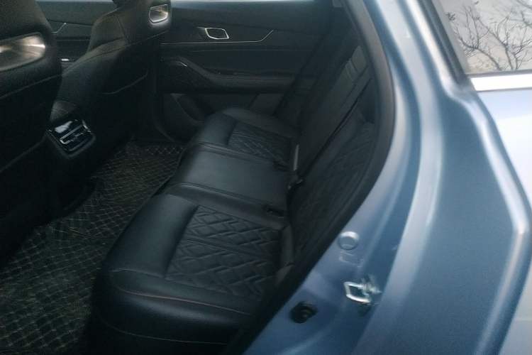 Used CHANGAN UNI-K iDD 2022 Blue Whale iDD 130km 1.5T Excellence Model Left Rear Seat