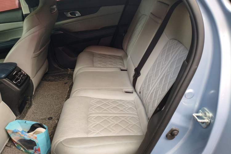 Used CHANGAN UNI-K iDD 2022 Blue Whale iDD 130km 1.5T Excellence Model Left Rear Seat