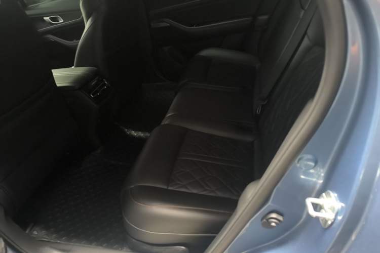 Used CHANGAN UNI-K iDD 2022 Blue Whale iDD 130km 1.5T Excellence Model Left Rear Seat