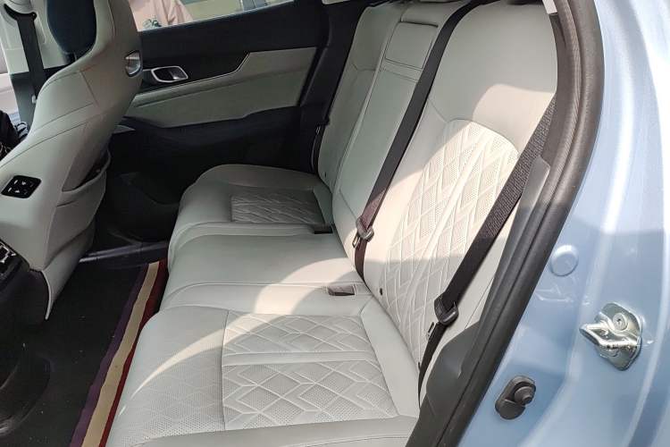 Used CHANGAN UNI-K iDD 2022 Blue Whale iDD 130km 1.5T Prestige Model Left Rear Seat