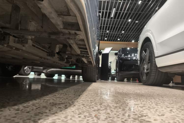 Used CHANGAN UNI-K iDD 2022 Blue Whale iDD 130km 1.5T Prestige Model Left Side Sill