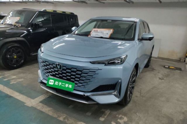 Used CHANGAN UNI-K iDD 2022 Blue Whale iDD 130km 1.5T Prestige Model