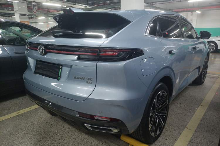 Used CHANGAN UNI-K iDD 2022 Blue Whale iDD 130km 1.5T Excellence Model Rear Right 45 Deg