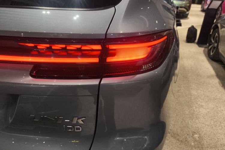 Used CHANGAN UNI-K iDD 2022 Blue Whale iDD 130km 1.5T Prestige Model Right Rear Taillight