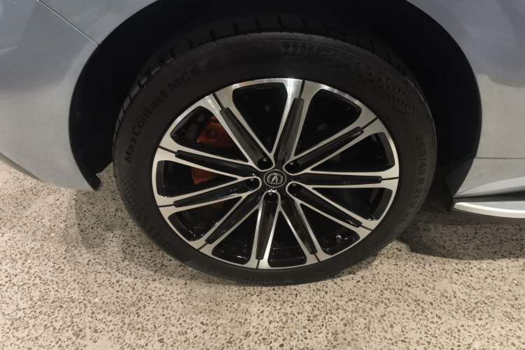 Used CHANGAN UNI-K iDD 2022 Blue Whale iDD 130km 1.5T Prestige Model Right Rear Wheel Hub