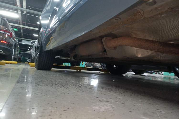 Used CHANGAN UNI-K iDD 2022 Blue Whale iDD 130km 1.5T Excellence Model Right Side Sill