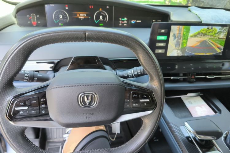 Used CHANGAN UNI-K iDD 2022 Blue Whale iDD 130km 1.5T Prestige Model Steering Wheel