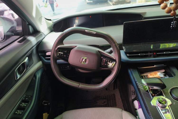 Used CHANGAN UNI-K iDD 2022 Blue Whale iDD 130km 1.5T Excellence Model Steering Wheel