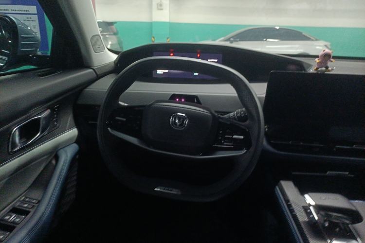Used CHANGAN UNI-K iDD 2022 Blue Whale iDD 130km 1.5T Excellence Model Steering Wheel