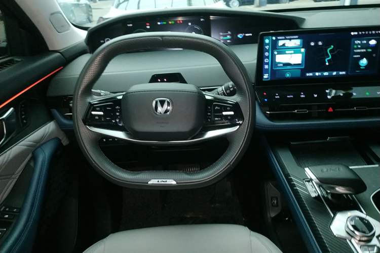 Used CHANGAN UNI-K iDD 2022 Blue Whale iDD 130km 1.5T Prestige Model Steering Wheel