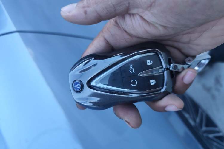 Used CHANGAN UNI-K iDD 2022 Blue Whale iDD 130km 1.5T Prestige Model Vehicle Key
