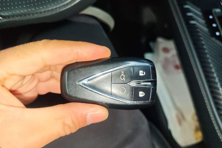 Used CHANGAN UNI-K iDD 2022 Blue Whale iDD 130km 1.5T Prestige Model Vehicle Key