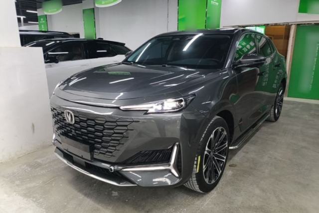 CHANGAN UNI-K iDD 2022 Blue Whale iDD 130km 1.5T Prestige Model usado