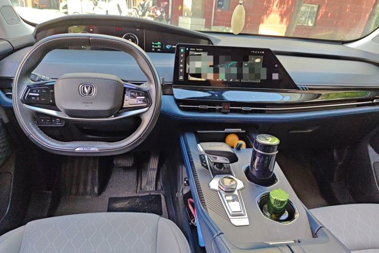 Used CHANGAN UNI-K iDD 2022 Blue Whale iDD 130km 1.5T Excellence Model Center Console