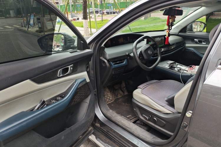 Used CHANGAN UNI-K iDD 2022 Blue Whale iDD 130km 1.5T Excellence Model Driver Seat