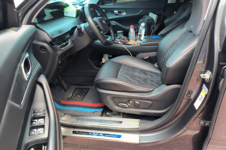 Used CHANGAN UNI-K iDD 2022 Blue Whale iDD 130km 1.5T Excellence Model Driver Seat