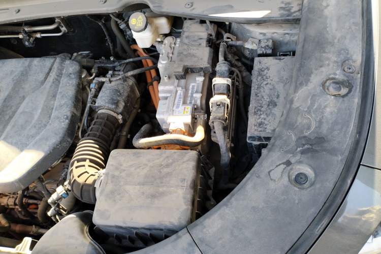 Used CHANGAN UNI-K iDD 2022 Blue Whale iDD 130km 1.5T Prestige Model Engine Bay Left