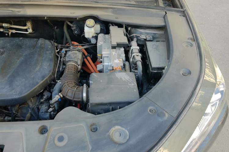 Used CHANGAN UNI-K iDD 2022 Blue Whale iDD 130km 1.5T Excellence Model Engine Bay Left