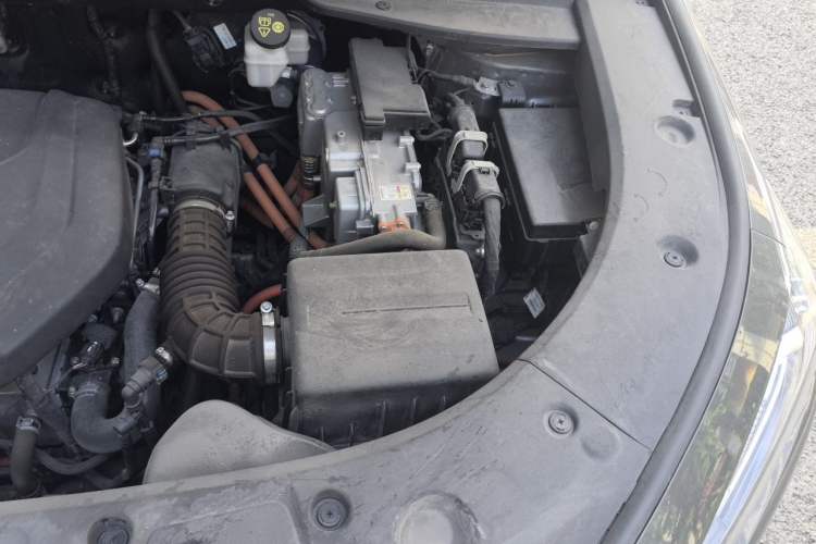 Used CHANGAN UNI-K iDD 2022 Blue Whale iDD 130km 1.5T Prestige Model Engine Bay Left