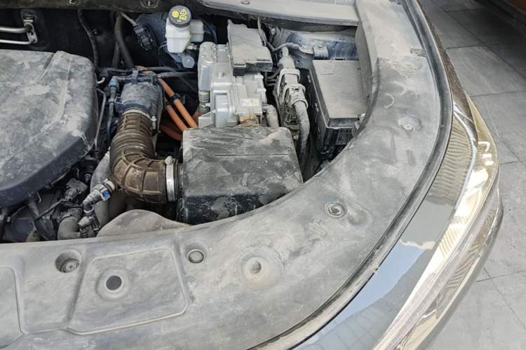 Used CHANGAN UNI-K iDD 2022 Blue Whale iDD 130km 1.5T Excellence Model Engine Bay Left