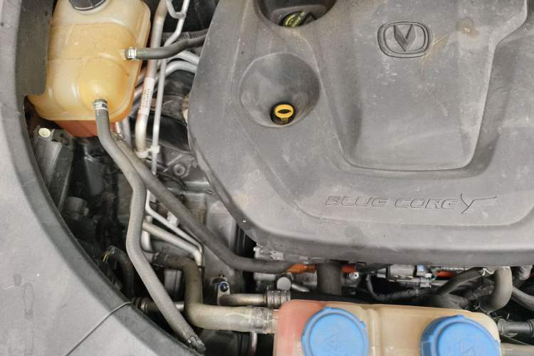 Used CHANGAN UNI-K iDD 2022 Blue Whale iDD 130km 1.5T Prestige Model Engine Bay Right