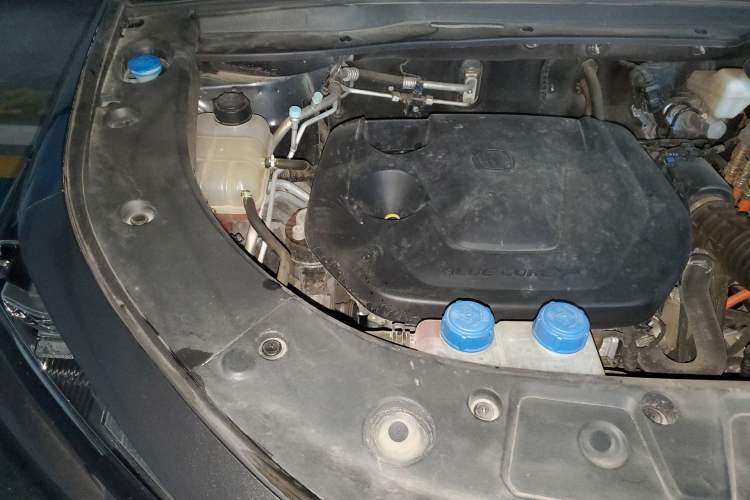 Used CHANGAN UNI-K iDD 2022 Blue Whale iDD 130km 1.5T Prestige Model Engine Bay Right