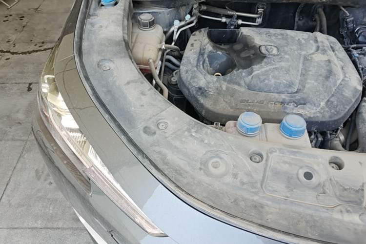 Used CHANGAN UNI-K iDD 2022 Blue Whale iDD 130km 1.5T Excellence Model Engine Bay Right