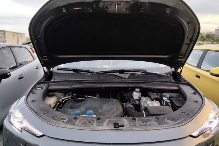 Used CHANGAN UNI-K iDD 2022 Blue Whale iDD 130km 1.5T Prestige Model Engine Bay