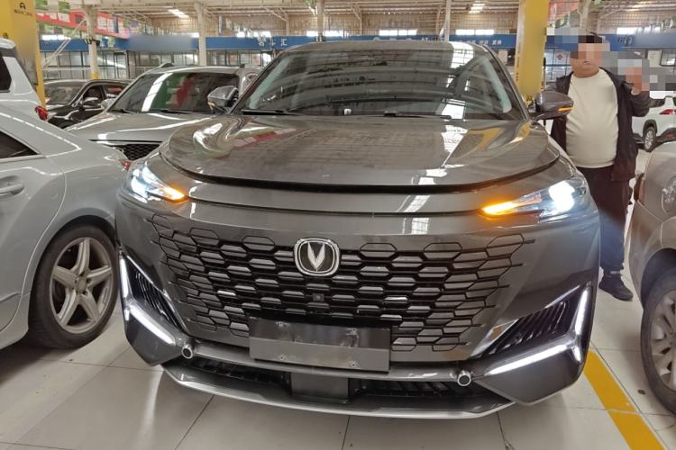 Used CHANGAN UNI-K iDD 2022 Blue Whale iDD 130km 1.5T Prestige Model Exterior 1
