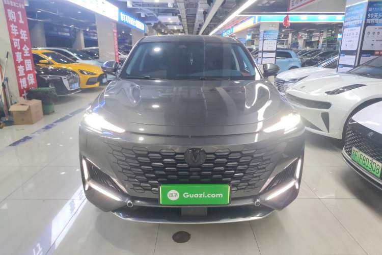 Used CHANGAN UNI-K iDD 2022 Blue Whale iDD 130km 1.5T Prestige Model Exterior 1