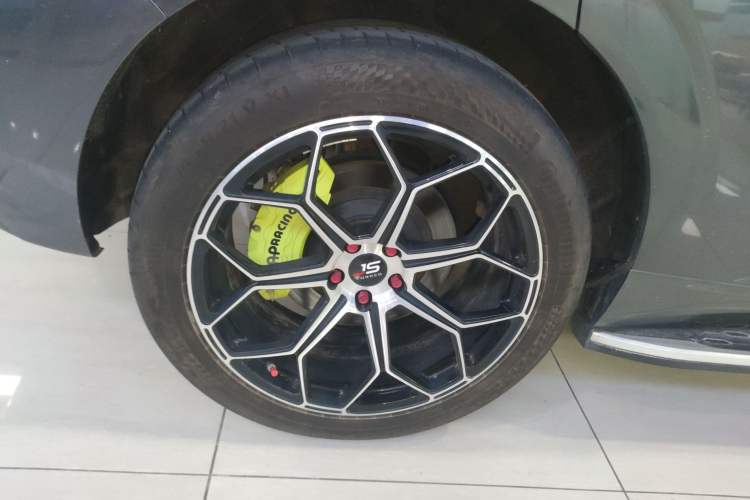 Used CHANGAN UNI-K iDD 2022 Blue Whale iDD 130km 1.5T Prestige Model Exterior 8