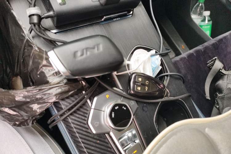 Used CHANGAN UNI-K iDD 2022 Blue Whale iDD 130km 1.5T Prestige Model Gear Lever
