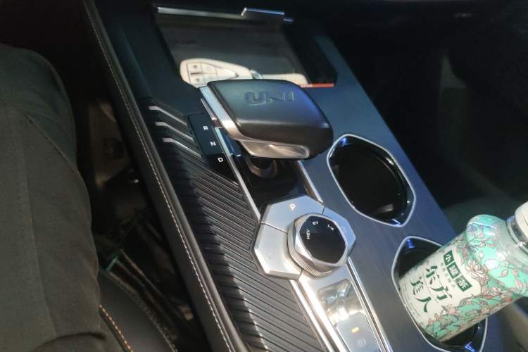 Used CHANGAN UNI-K iDD 2022 Blue Whale iDD 130km 1.5T Prestige Model Gear Lever