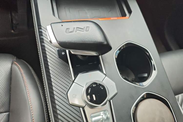 Used CHANGAN UNI-K iDD 2022 Blue Whale iDD 130km 1.5T Prestige Model Gear Lever