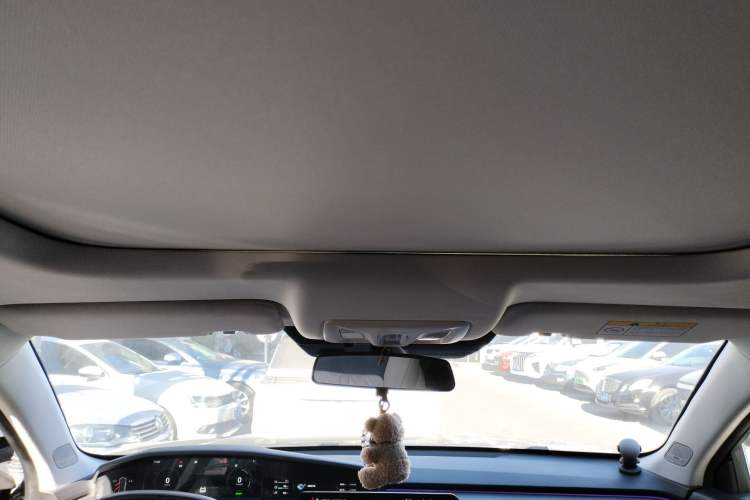 Used CHANGAN UNI-K iDD 2022 Blue Whale iDD 130km 1.5T Prestige Model Headliner