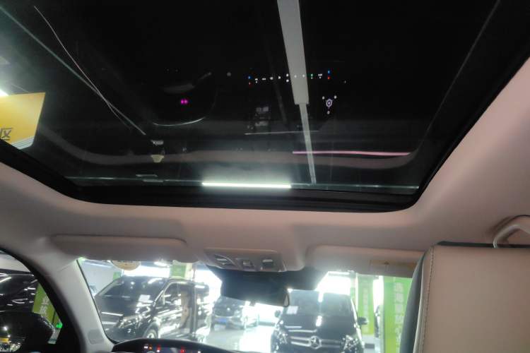 Used CHANGAN UNI-K iDD 2022 Blue Whale iDD 130km 1.5T Prestige Model Headliner