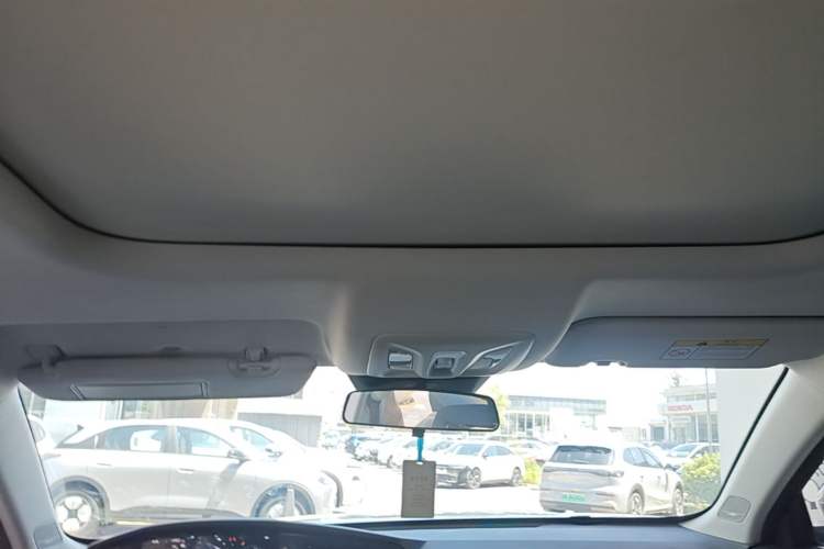 Used CHANGAN UNI-K iDD 2022 Blue Whale iDD 130km 1.5T Excellence Model Headliner