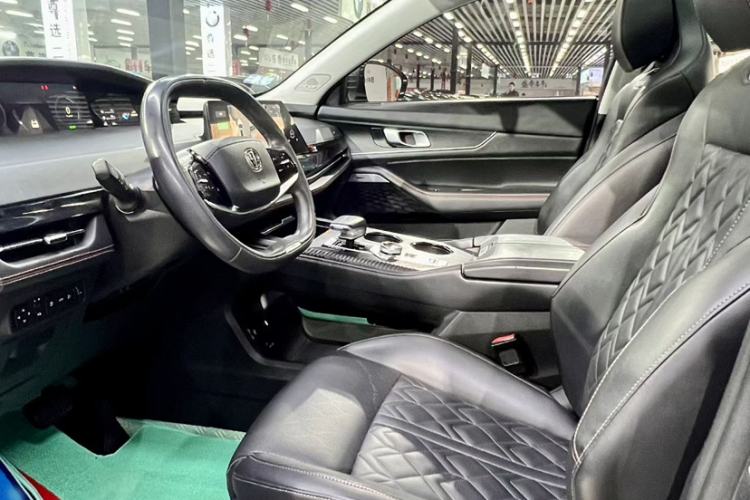 Used CHANGAN UNI-K iDD 2022 Blue Whale iDD 130km 1.5T Excellence Model Interior 1