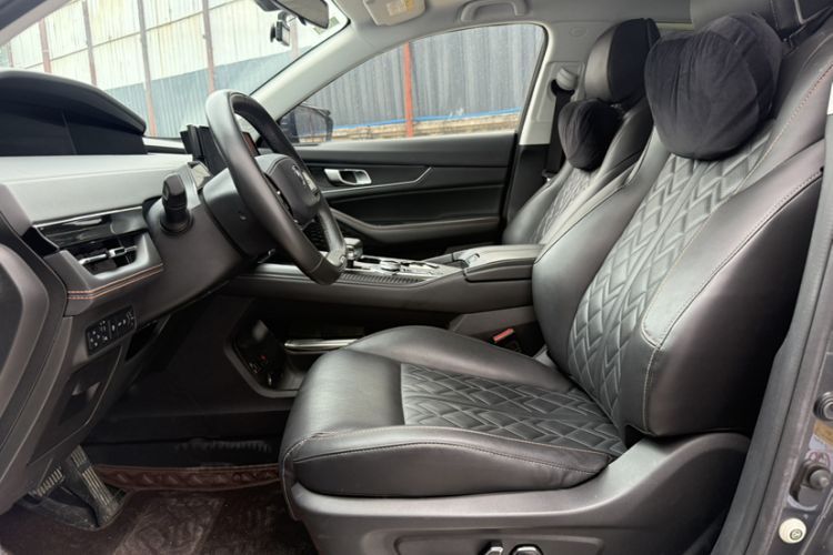 Used CHANGAN UNI-K iDD 2022 Blue Whale iDD 130km 1.5T Prestige Model Interior 3