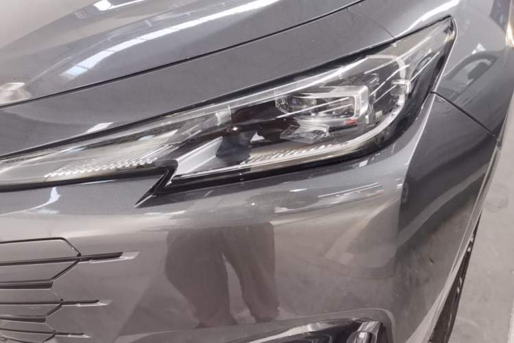 Used CHANGAN UNI-K iDD 2022 Blue Whale iDD 130km 1.5T Prestige Model Left Front Headlight