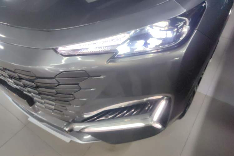Used CHANGAN UNI-K iDD 2022 Blue Whale iDD 130km 1.5T Prestige Model Left Front Headlight