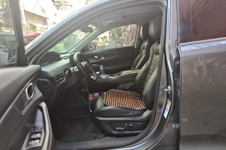 Used CHANGAN UNI-K iDD 2022 Blue Whale iDD 130km 1.5T Excellence Model Left Front Seat