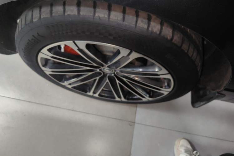 Used CHANGAN UNI-K iDD 2022 Blue Whale iDD 130km 1.5T Prestige Model Left Front Wheel Hub