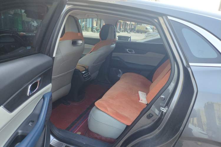 Used CHANGAN UNI-K iDD 2022 Blue Whale iDD 130km 1.5T Excellence Model Left Rear Seat